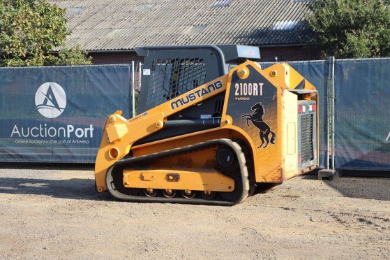 Skid steer loader Mustang 2100RT Turbo Diesel 53kW 2012 Mustang 2100RT Turbo 2012 2 image 3