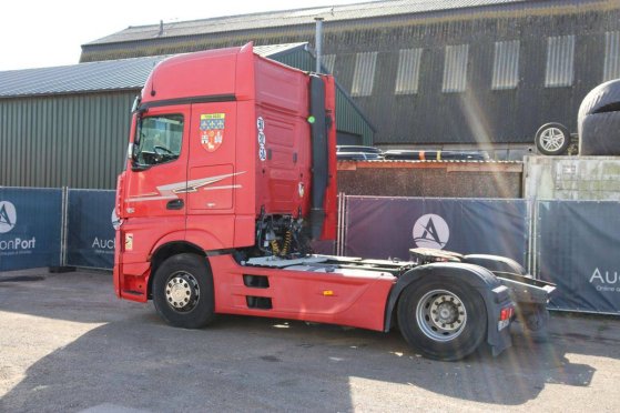 Tractor Mercedes-Benz Actros Diesel 510hp 2012 Mercedes-Benz Actros 1851 2012 2 image 18