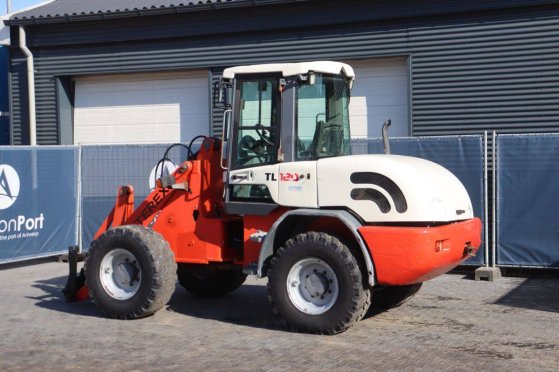 Terex TL120 Diesel Wheel Loader 61.5kW 2008 TL120 2008 2 Wheel Loaders image 3