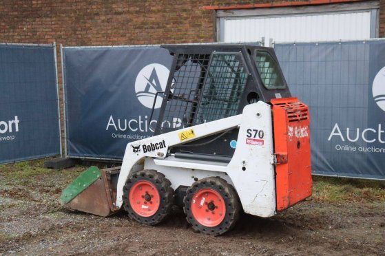 Skid steer loader Bobcat S70 Diesel 17.2kW 2016 S70 2016 2 Wheel Loaders image 3