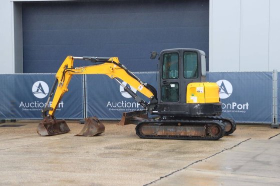 Crawler excavator Bobcat E50 Diesel 36kW 2016 E50 2016 2 Crawler Excavators image 3
