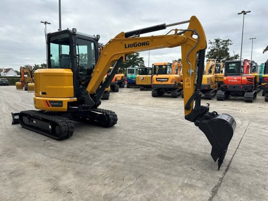 Midi excavator LiuGong 9035 FZTS Diesel 2026 LIUGONG 9035 FZTS 2026 2 image 3