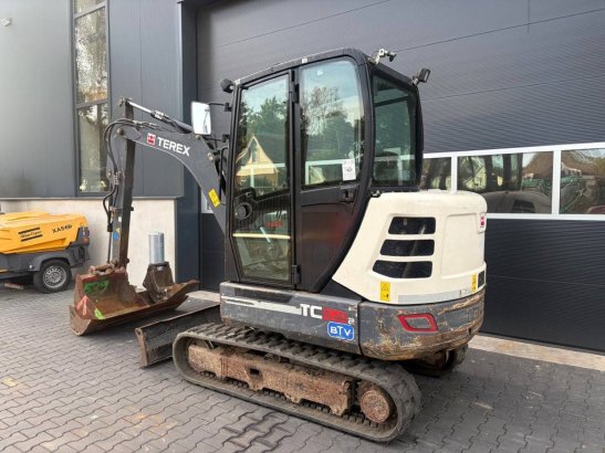 Crawler excavator Terex T035 Diesel 23kW 2017 T035 2017 2 Crawler Excavators image 3