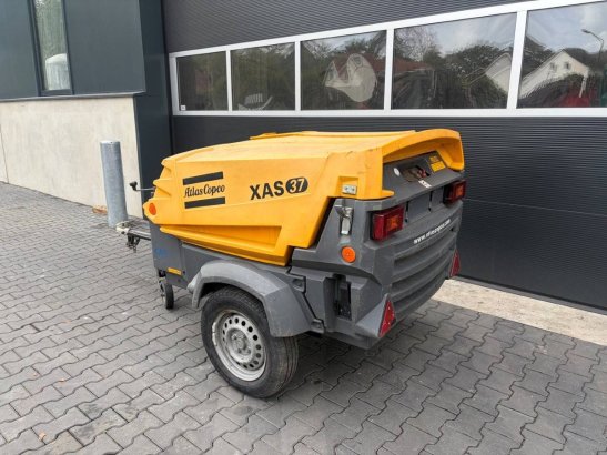 Compressor Atlas Copco XAS37 Diesel 7bar 2013 XAS37 2013 2 Compressors image 16