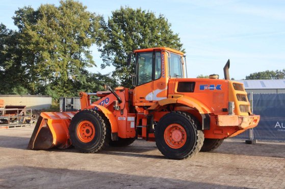 Wheel loader Fiat Kobelco W170 Diesel 145kW 2004 Fiat W170 2004 2 Wheel Loaders image 3