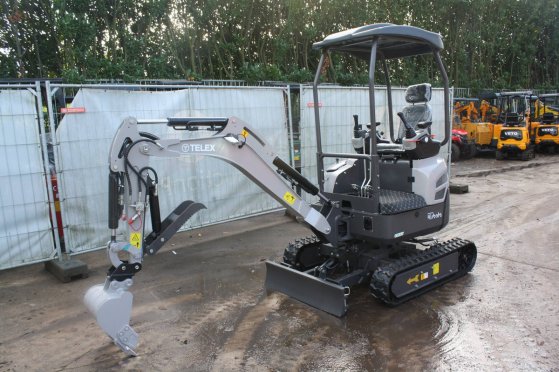 Terex E19 Mini Excavator Diesel 10.2kW New E19 1 image 48