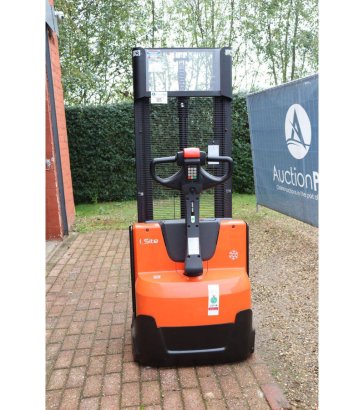 Stacker Toyota SWE120 Electric 1200kg 2.9m 2018 SWE120 2018 2 image 18