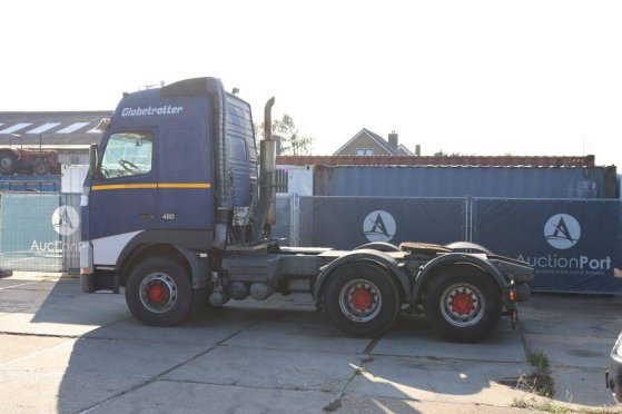 Chassis Cabin Volvo FH12 460 Globetrotter Diesel 460hp 2003 590 2003 2 image 3