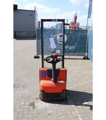 Stacker BT Electric 1600kg 2014 BT 2014 2 image 4