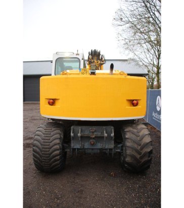 Wheeled excavator Atlas 1404 Diesel 75kW 2000 1404 2000 2 Wheeled Excavators image 4