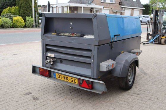 Mobile Compressor Atlas Copco Diesel 2013 V3307-DI-T-ET03 2013 2 Compressors image 4