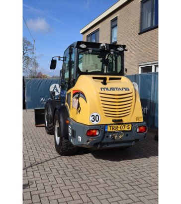 Mustang AL 708 Diesel 55kW Wheel Loader 2018 Mustang AL 708 2018 2 Wheel Loaders image 4