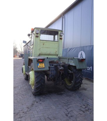 Tractor MB Trac 800 Diesel 54kW 1980 (Margin) MB Trac 800 1980 2 image 4