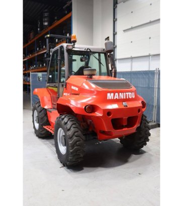 Rough-terrain forklift Manitou M26-4 Diesel 2600kg 5.5m 2015 M26-4 2015 2 Rough Terrain Forklift image 4