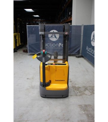Stacker Jungheinrich EJC 112 Electric 1200kg 2016 EJC 112 2016 2 image 4