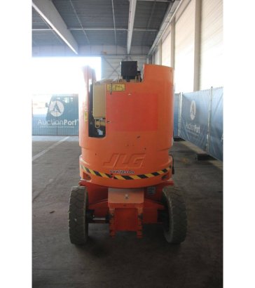 JLG E300AJP Electric Articulated Boom Lift 11m 2013 E300AJP 2013 2 image 4