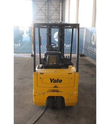 Forklift Yale ERP18ATF Electric 1770kg 4.45m 2006 ERP18ATF 2006 2 Forklift image 4