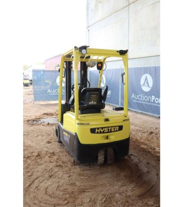 Forklift Hyster J2.0XNT LWB Electric 1670kg 4.9m 2017 J2.0XNT LWB 2017 2 Forklift image 4