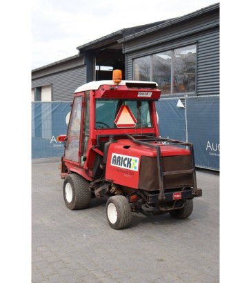 Sweeper Toro GROUNDMASTER 4000D Diesel 2008 Toro GROUNDMASTER 4000D 2008 2 image 4