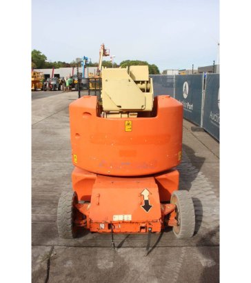 JLG E400AJPN Electric Articulated Boom Lift 14m 2007 E400AJPN 2007 2 image 4