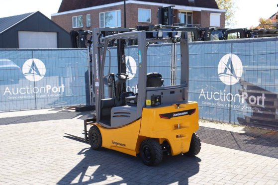 Forklift Jungheinrich EFG 316k Electric 1600kg 2025 DEMO EFG 316k 2025 2 Forklift image 4