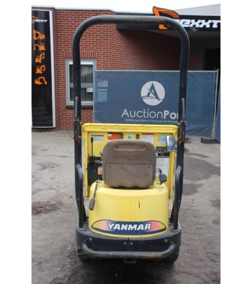 Mini dumper Yanmar C12R-A Diesel C12R-A 2 Mini dumpers image 4