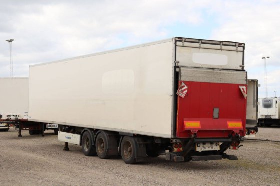 Closed Semi-Trailer Krone SD 39000kg 2011 9357 2011 2 Box semi-trailers image 4