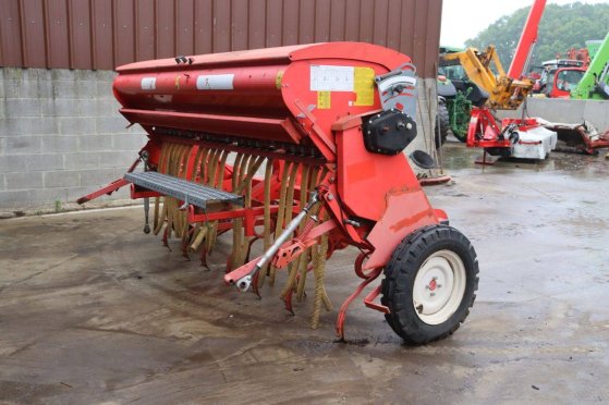 Seeding machine Maschio S Maria 300 2011 Maschio S Maria 300 2011 2 image 4