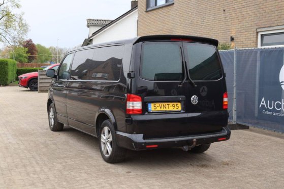 Volkswagen Transporter Diesel 180hp Van 2011 Volkswagen Transporter T5 2011 2 Closed vans image 4