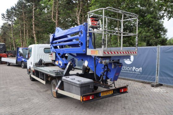 Crane truck Nissan Cabstar 35.13 Diesel 131hp 2008 Cabstar 35.13 2008 2 Crane trucks image 4