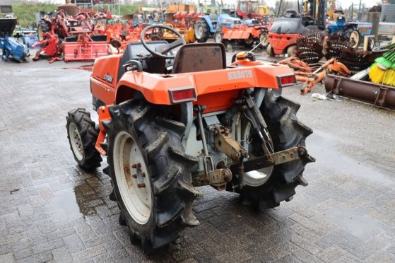 Mini tractor Kubota Saturn X-20 Diesel 20hp Saturn X-20 2 image 4