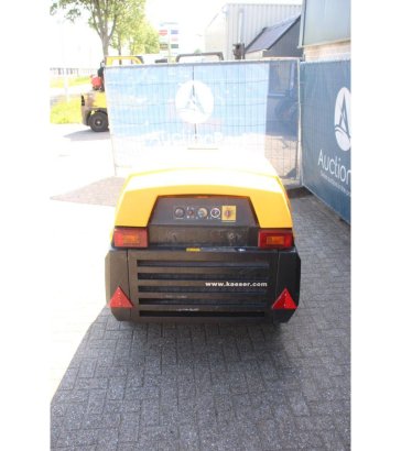 Mobile Compressor Kaeser M30 Diesel 18.2kW 2022 M30 2022 2 Compressors image 4