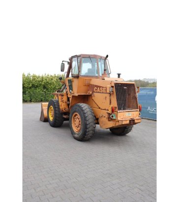 Case W15 Diesel Wheel Loader 85kW 1989 W15 1989 2 image 4