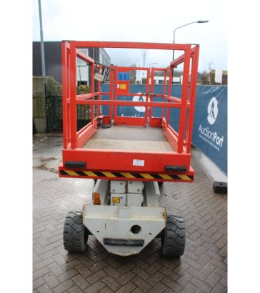 Scissor lift Holland Lift MONOSTAR Y-64EL14 Electric 8.4m 2015 Holland lift MONOSTAR Y-64EL14 2015 2 Scissor Lifts image 4