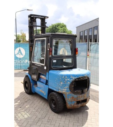 Forklift Caterpillar DP35K Diesel 3500kg 4.5m 2001 DP35K 2001 2 Forklift image 4