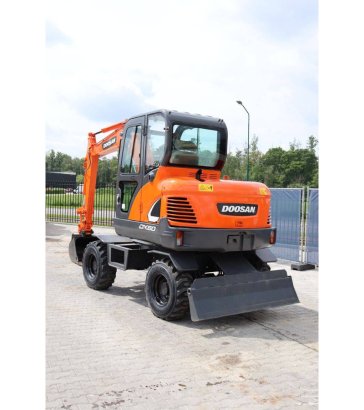 Doosan DX60WN Diesel Wheeled Excavator 39kW 2020 Doosan DX60WN 2020 2 Wheeled Excavators image 4