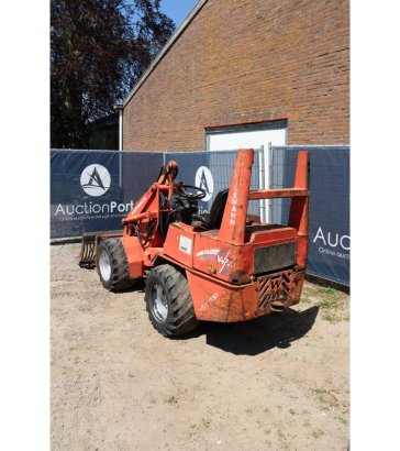 Articulated loader Weidemann 1070 D/M Diesel 1998 Weidemann 1070 D/M 1998 2 Wheel Loaders image 4