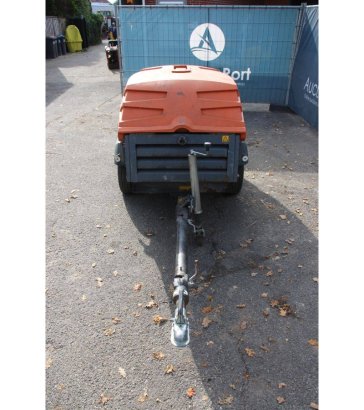 Compressor Atlas Copco XAS57DD Diesel 7bar 2008 XAS57DD 2008 2 Compressors image 4