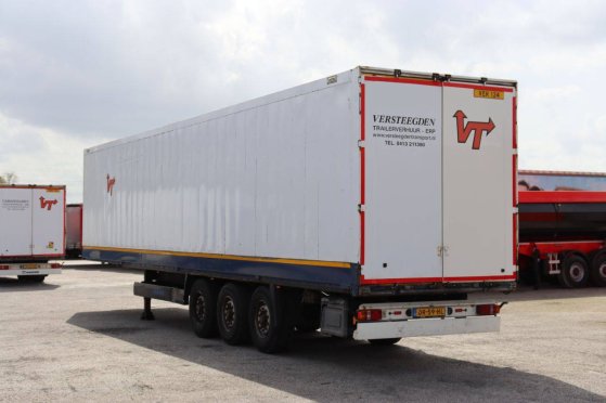 Closed Semi-Trailer Krone SD 36000kg 2011 9357 2011 2 Box semi-trailers image 4