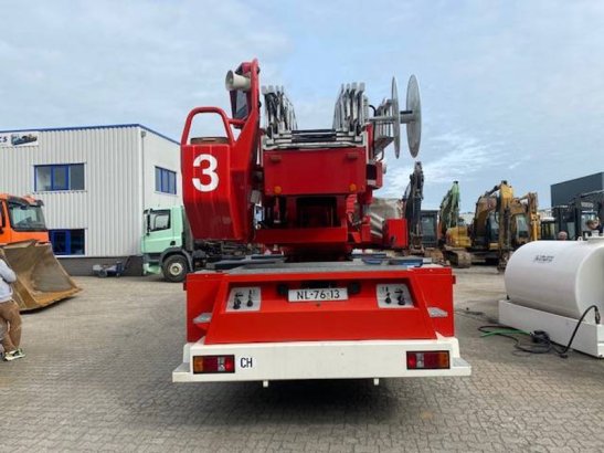 Fire truck Mercedes-Benz 1428 F Diesel 1991 1428 F 1991 2 image 4