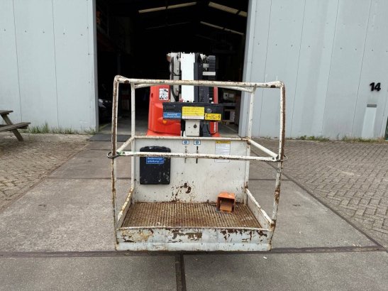 JLG Toucan 1210 Electric Mast Lift 12m 2013 Toucan 1210 2013 2 image 4
