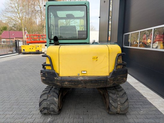 Crawler excavator Yanmar B50-2a Diesel 1995 B50-2a 1995 2 Crawler Excavators image 4