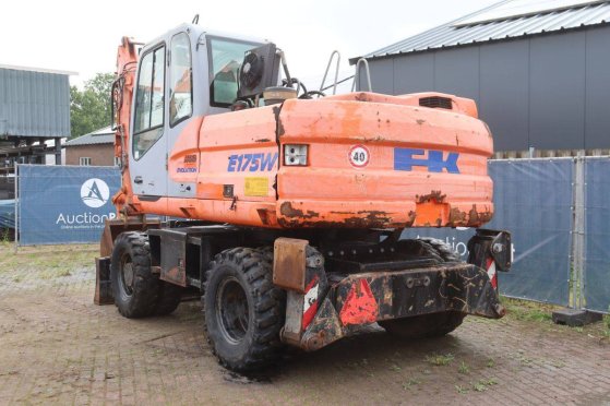 Wheeled excavator Fiat Kobelco E175W Diesel 112kW 2003 Fiat E175W 2003 2 Wheeled Excavators image 4