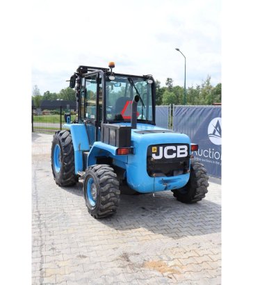 Rough-Terrain Forklift JCB 930 Diesel 3000kg 5.5m 2018 930 2018 2 Rough Terrain Forklift image 4