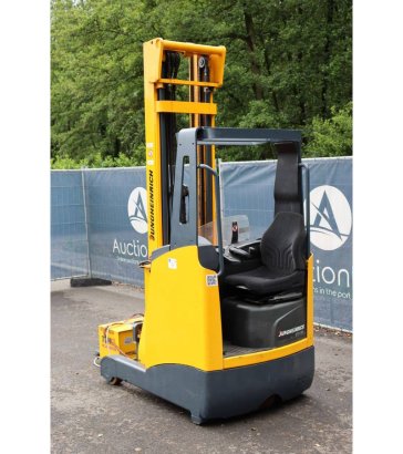 Jungheinrich ETV 110 Electric Reach Truck 1000kg 7.1m 2006 ETV 110 2006 2 image 4
