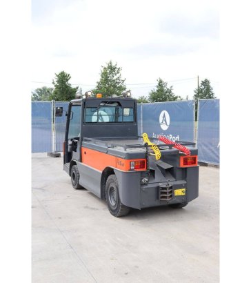Linde P250 Electric Tractor 25000kg 2018 P250 2018 2 image 4