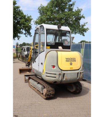 Wacker Neuson 2503 Crawler Excavator Diesel 19kW 2017 Neuson 2503 2017 2 Crawler Excavators image 4