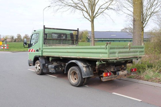 Tipper Van Mitsubishi Fuso Canter 6C15 Diesel 150hp 2000 Fuso Canter 6C15 2000 2 image 4