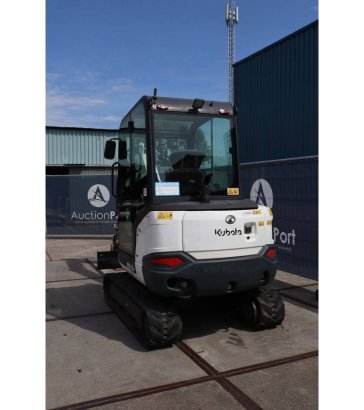 Crawler excavator Kubota KX030-4 Diesel 17.7kW 2018 KX030-4 2018 2 Crawler Excavators image 4