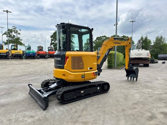 LiuGong 9035 FZTS Diesel Crawler Excavator 2026 New LIUGONG 9035 FZTS 2026 1 Crawler Excavators image 4